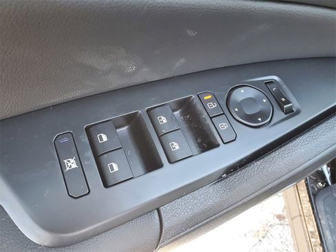 New 2026 Kia Sportage EX w/ EX Panoramic Sunroof Package image 10