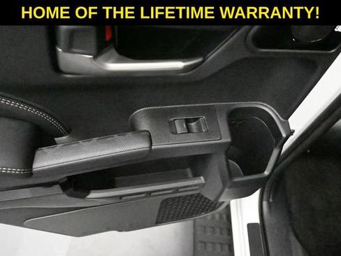 Used 2025 Toyota 4Runner Limited AWD/4WD image 31