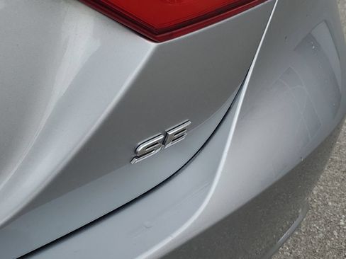 Certified 2024 Toyota Camry SE FWD image 7