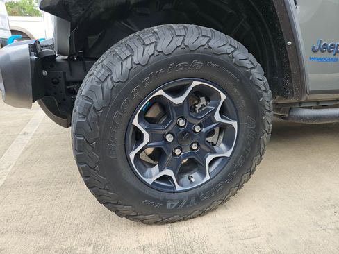 Used 2022 Jeep Wrangler Rubicon image 10