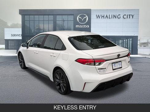 Used 2024 Toyota Corolla SE FWD image 6