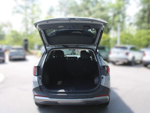 Certified 2026 Kia Sportage EX w/ EX Panorama Roof Package FWD image 9
