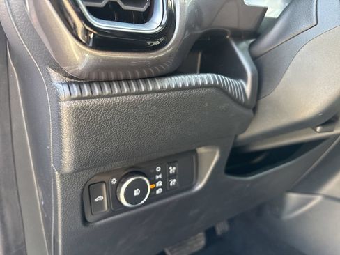 Used 2025 Ford Ranger XLT w/ Equipment Group 301A High AWD/4WD image 17