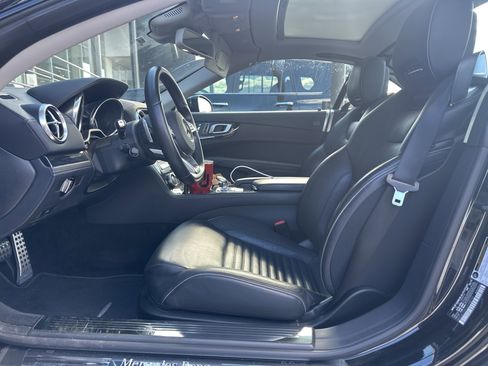 Used 2020 Mercedes-Benz SL 550 image 7
