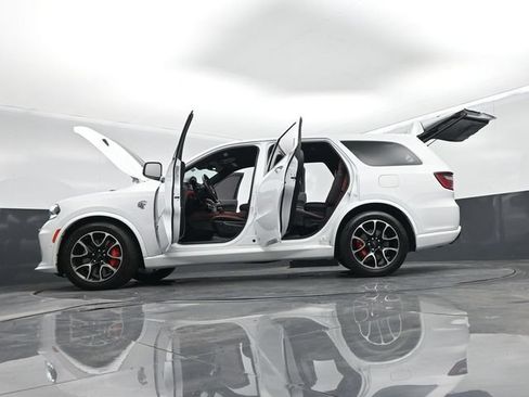 Used 2021 Dodge Durango SRT Hellcat w/ Premium Interior Group AWD/4WD image 77
