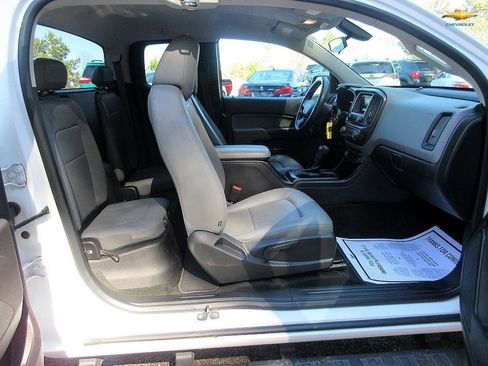 Used 2017 Chevrolet Colorado W/T image 26