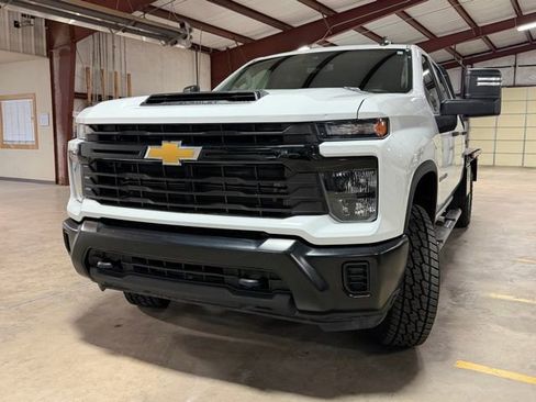 Used 2024 Chevrolet Silverado 3500 W/T w/ WT Convenience Package AWD/4WD image 3