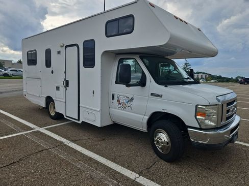 Used 2015 Ford E-350 and Econoline 350 Super Duty RWD image 1