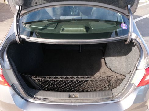 Used 2017 Nissan Sentra SV w/ Style Package image 18