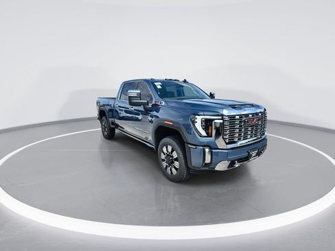 New 2026 GMC Sierra 2500 Denali w/ Denali Reserve Package AWD/4WD image 2