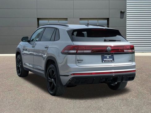 New 2026 Volkswagen Atlas Cross Sport SEL R-Line image 5