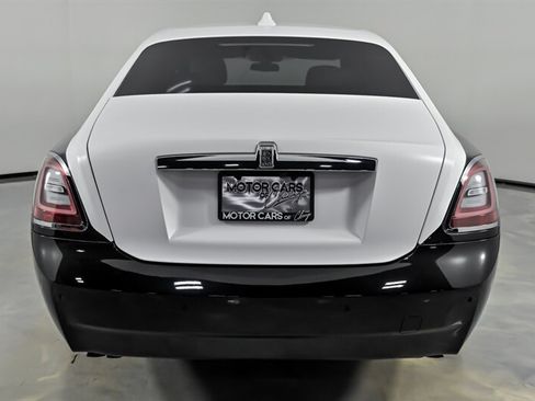 Used 2022 Rolls-Royce Ghost AWD/4WD image 9