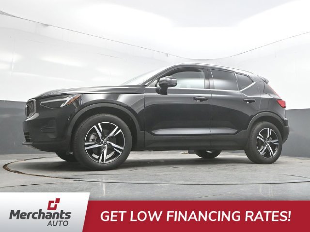 Used 2024 Volvo XC40 B5 Core AWD/4WD image 36