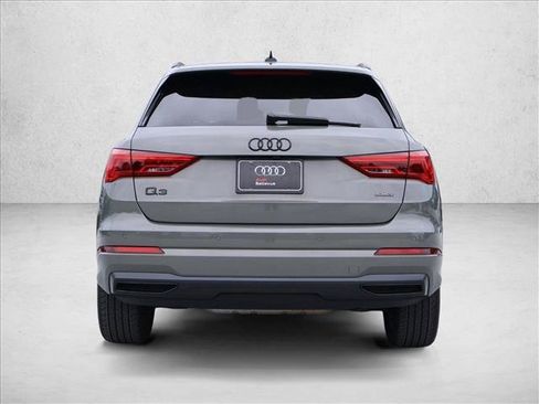 Used 2023 Audi Q3 2.0T Premium w/ Convenience Package AWD/4WD image 8