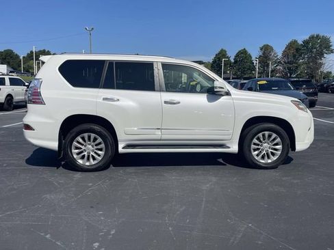 Used 2016 Lexus GX 460 w/ Premium Package AWD/4WD image 8