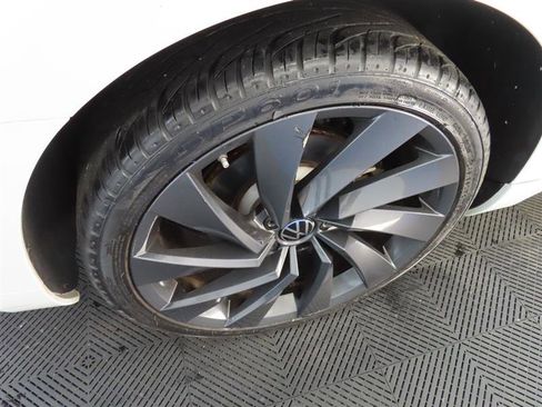 Used 2023 Volkswagen Arteon SEL w/ Arteon MDO Package AWD/4WD image 8