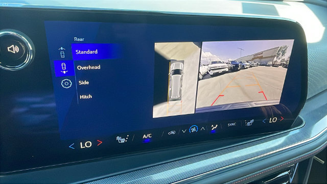 Used 2025 Chevrolet Suburban RST w/ Comfort Package AWD/4WD image 20
