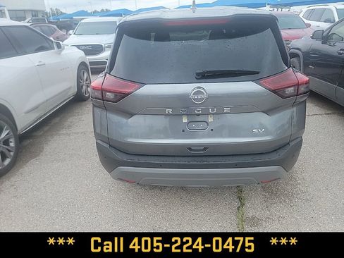 Used 2023 Nissan Rogue SV FWD image 16