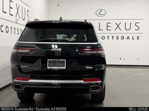 Used 2024 Jeep Grand Cherokee L Summit image 5