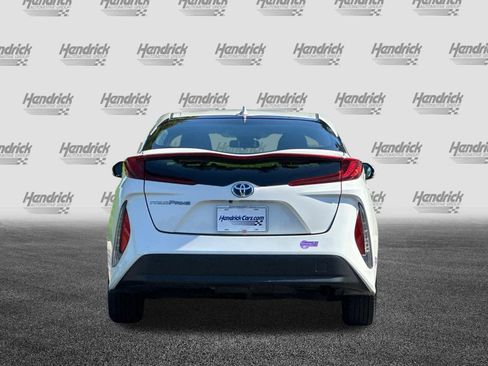 Used 2019 Toyota Prius Prime Premium FWD image 6