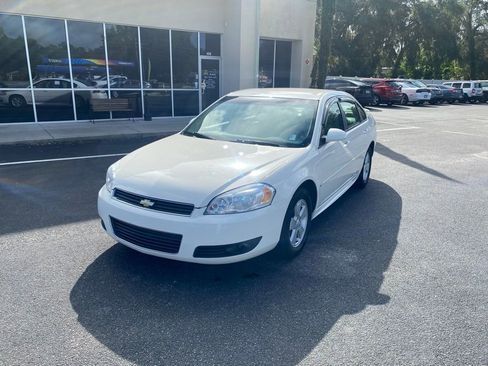 Used 2009 Chevrolet Impala LT image 2
