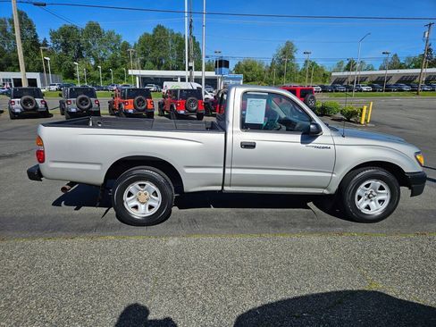 Used 2002 Toyota Tacoma 2WD Regular Cab image 6