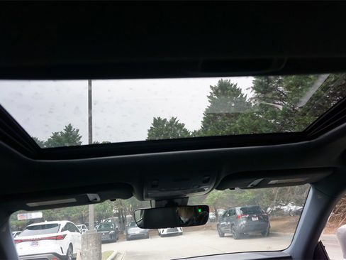 Used 2018 Lexus IS 300 image 13