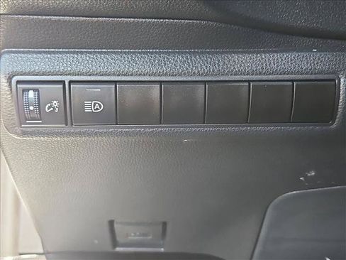 Certified 2026 Toyota Corolla SE w/ SE Package FWD image 16