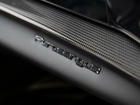 Used 2023 Ferrari Purosangue AWD/4WD image 34