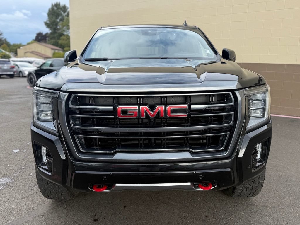 Used 2023 GMC Yukon AT4 w/ AT4 Premium Package AWD/4WD image 12