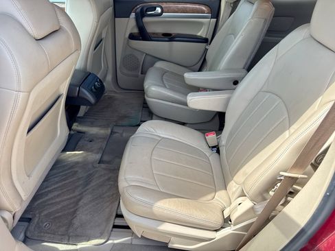 Used 2011 Buick Enclave CXL FWD image 20