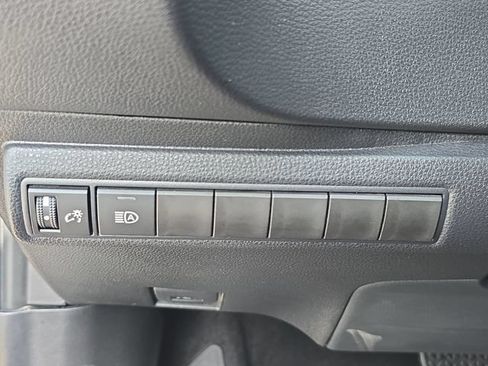 Used 2026 Toyota Corolla LE FWD image 27