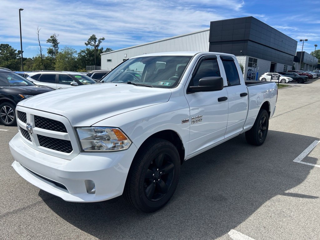 Used 2016 RAM 1500 Express AWD/4WD image 3