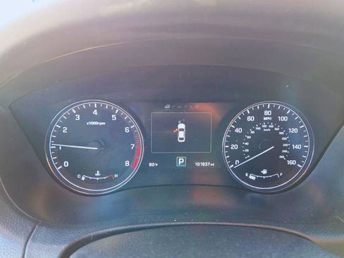 Used 2015 Hyundai Genesis 3.8 w/ Option Group 03 image 6