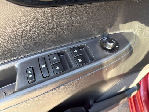 Used 2022 Chevrolet Spark LT image 25