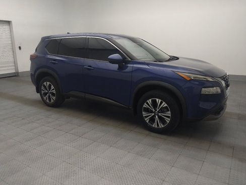 Used 2021 Nissan Rogue SV FWD image 11