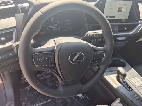 New 2026 Lexus UX 300h AWD image 18