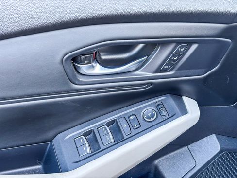 Used 2023 Honda Accord EX-L image 22