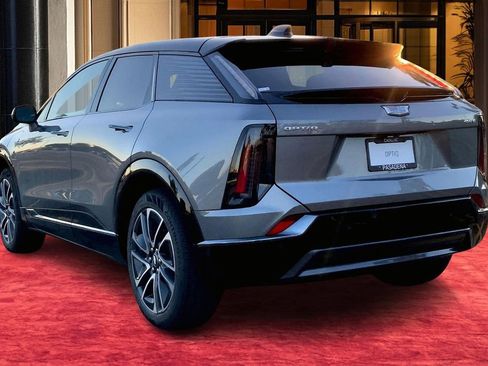 New 2026 Cadillac Optiq Sport 2 image 4