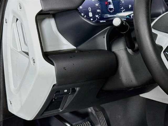 Certified 2024 Land Rover Defender 110 S AWD/4WD image 10