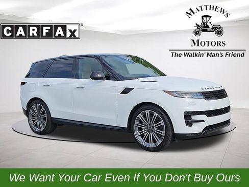 Used 2025 Land Rover Range Rover Sport SE AWD/4WD image 1