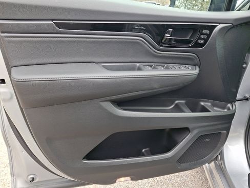 New 2026 Honda Odyssey Elite image 14