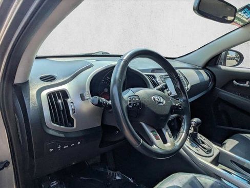 Used 2016 Kia Sportage EX w/ EX Premium Package AWD/4WD image 10