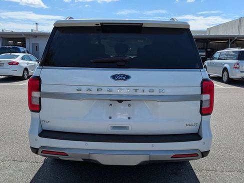 Used 2024 Ford Expedition Max XLT AWD/4WD image 4