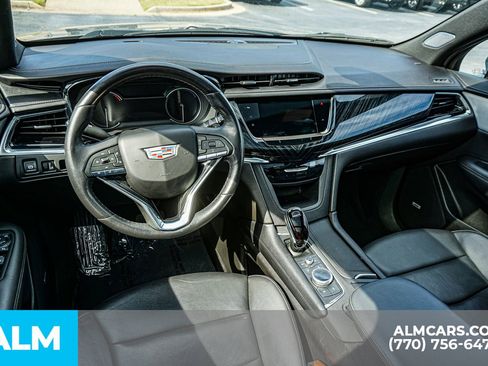 Used 2023 Cadillac XT6 Premium Luxury AWD/4WD image 32