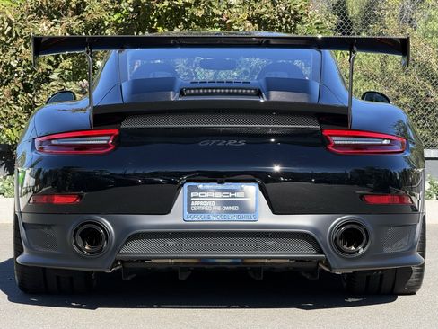 Certified 2018 Porsche 911 GT2 RS image 6