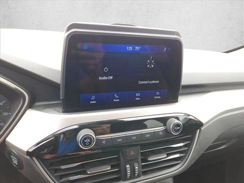 Used 2020 Ford Escape SE FWD image 18