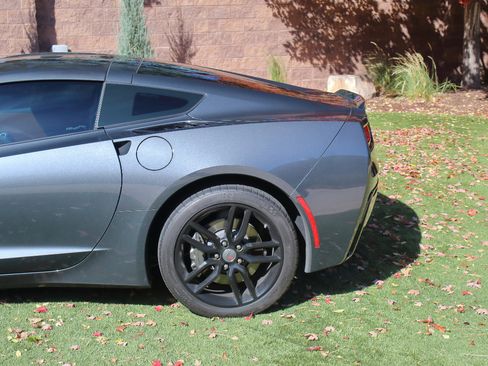 Used 2014 Chevrolet Corvette Stingray Coupe w/ 3LT Preferred Equipment Group image 10