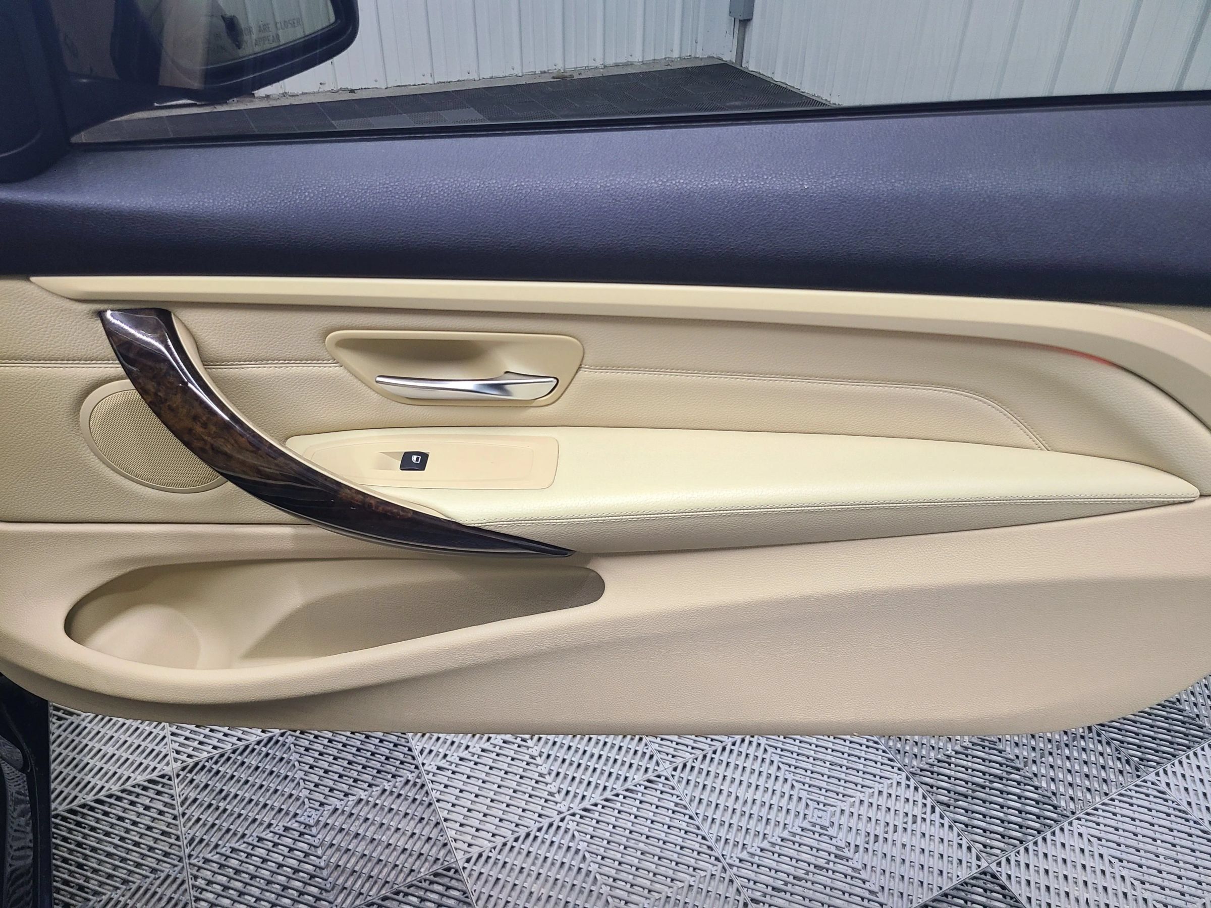Used 2014 BMW 435i xDrive Coupe AWD/4WD image 39