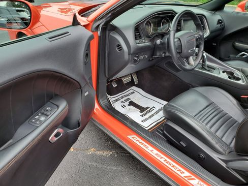 Used 2016 Dodge Challenger R/T Scat Pack image 19